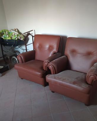 coppia poltrone in pelle