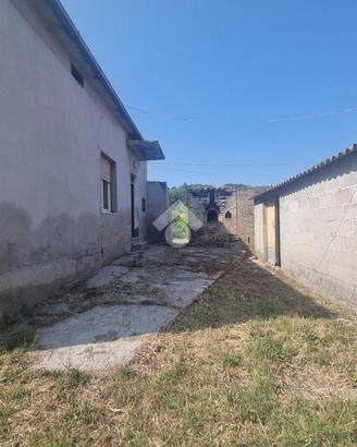 RUSTICO A NOTARESCO