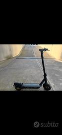 Monopattino Elettrico Segway Ninebot MAX G2