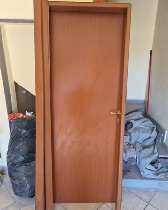 Porta Interna Tamburata Noce 80x210 cm
