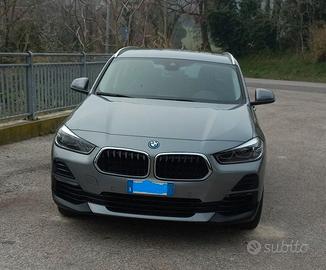 BMW X2 mod. xDrive 25e Business cambio automatico.