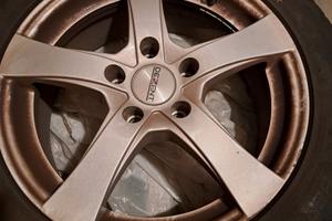 4 gomme invernali usate + cerchi