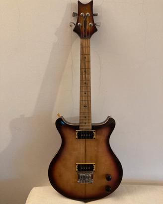 Ukulele elettrico artigianale