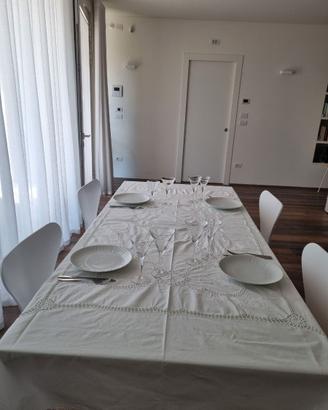 elegante tovaglia ricamo fiorentino
