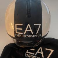 Casco emporio Armani