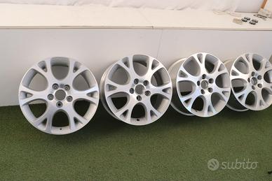 Cerchi in lega Honda Accord HR-V XR-V 17  ORIGINAL