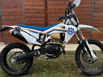 Husqvarna 350 2023 heritage