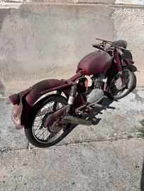 Moti Guzzi Stornello 125