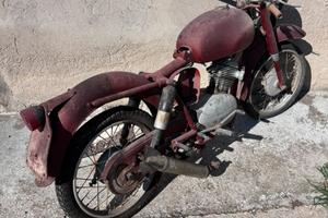 Moti Guzzi Stornello 125