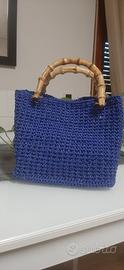 borsa all'uncinetto con manici in bambù azzurro na