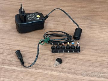 Alimentatore regolabile