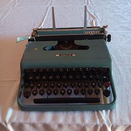 macchina Olivetti Lettera 22