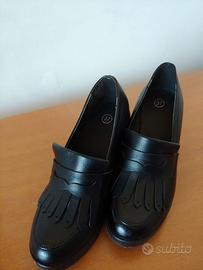 scarpe nere