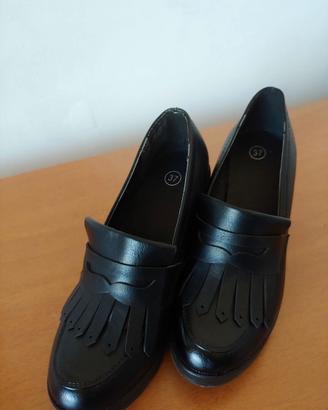 scarpe nere