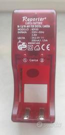 Caricatore per batterie AA
