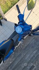 Vespa PX200E