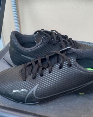 Scarpe da calcio ragazzo n.38.5