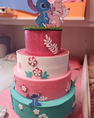 Torta per foto di compleanno Lilo e Angel