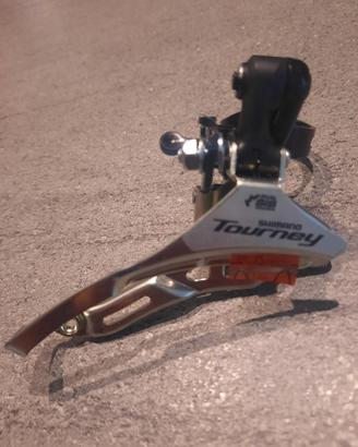 Deragliatore anteriore Shimano