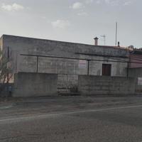 Terreno edificabile,locale e casa Solanas(ca)