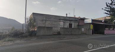 Terreno edificabile,locale e casa Solanas(ca)