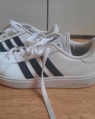 Scarpe adidas n.38