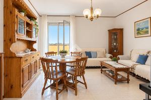 4 LOCALI A FOLLONICA