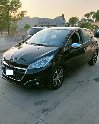 Peugeot 208 1500 HDi diesel 75cv