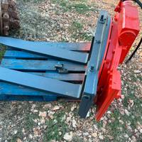 A131 Forche ribaltabili girevoli per muletto