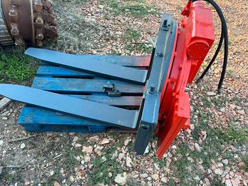 A131 Forche ribaltabili girevoli per muletto