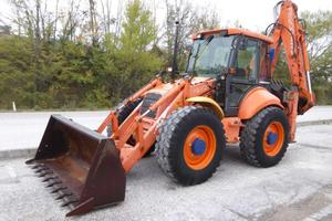 Parabrezza anteriore terna Fiat Hitachi FB 200.2