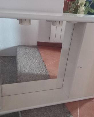 Mobile Bagno con collegamento luce