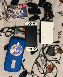 Nintendo Switch Oled + Accessori