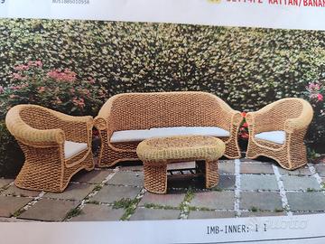 Salotto per esterno in vimini e banano 