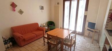 Fano centro storico Bilocale 56 mq. arredato