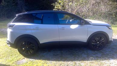 Peugeot 3008 Gt at8 300