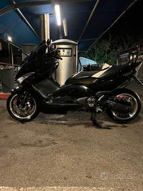 Yamaha Tmax White max