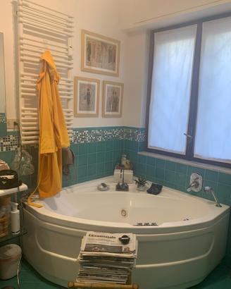 Jacuzzi idromassaggio