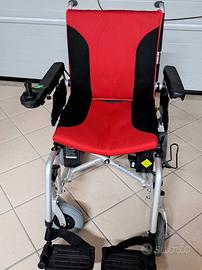 Carrozzina elettrica per disabili e/o anziani