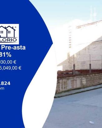 Immobile in asta di 18 m² con più di 5 locali a Ca