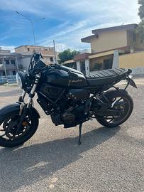 Xsr700 A2