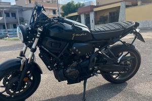 Xsr700 A2