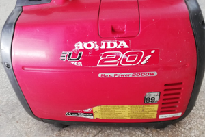 Gruppo elettrogeno honda 2kw