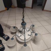 Lampadario per salone. 