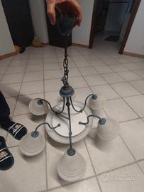 Lampadario per salone. 