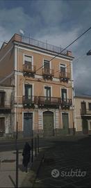 Casa semindipendente con giardino a Linguaglossa 