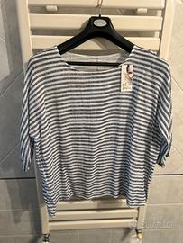 Camicia fresca nuova