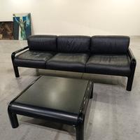 Divano Orsay di Aulenti per Knoll