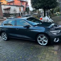 Audi A3 35 tfsi mild hybrid stronic 2024