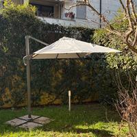 Ombrellone a braccio antracite